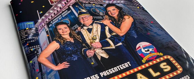 Blauwbaadjes magazine en buttons